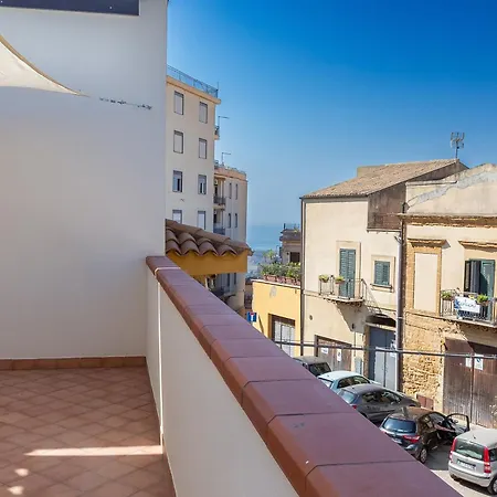 Pensionat Domus Noem - Locazione Turistica Agrigento