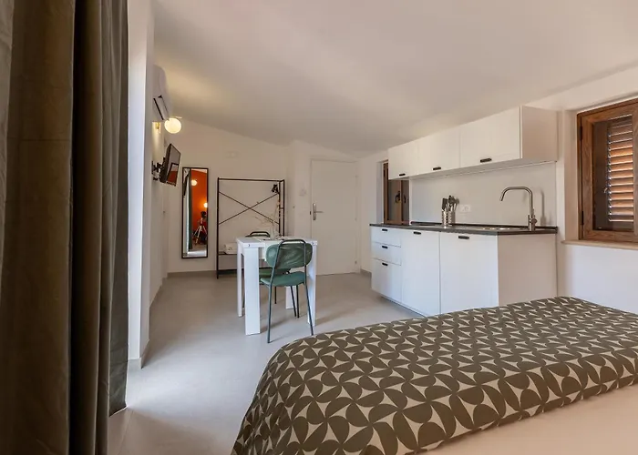 Domus Noem - Locazione Turistica Gasthof 3*